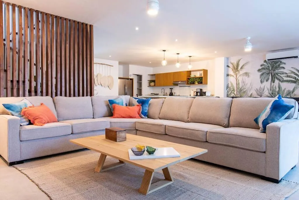 Beautiful 4Br, Up To 8 Guests, Private Pool, 10 Min To Beach Playa del Carmen