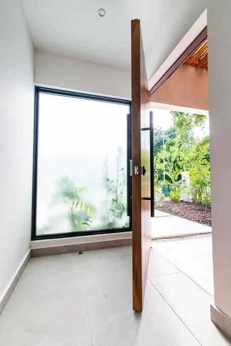Beautiful 4Br, Up To 8 Guests, Private Pool, 10 Min To Beach Playa del Carmen
